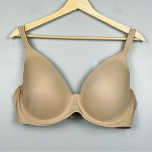 Dreamfit beige lightly lined underwire adjustable strap bra, 42DD.